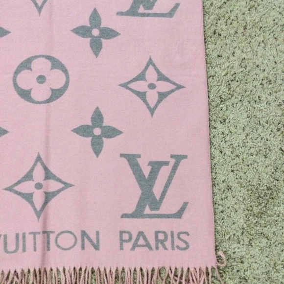LV Neck Scarf Pink & Gray Cashmere Shawl - Picture 5 of 7
